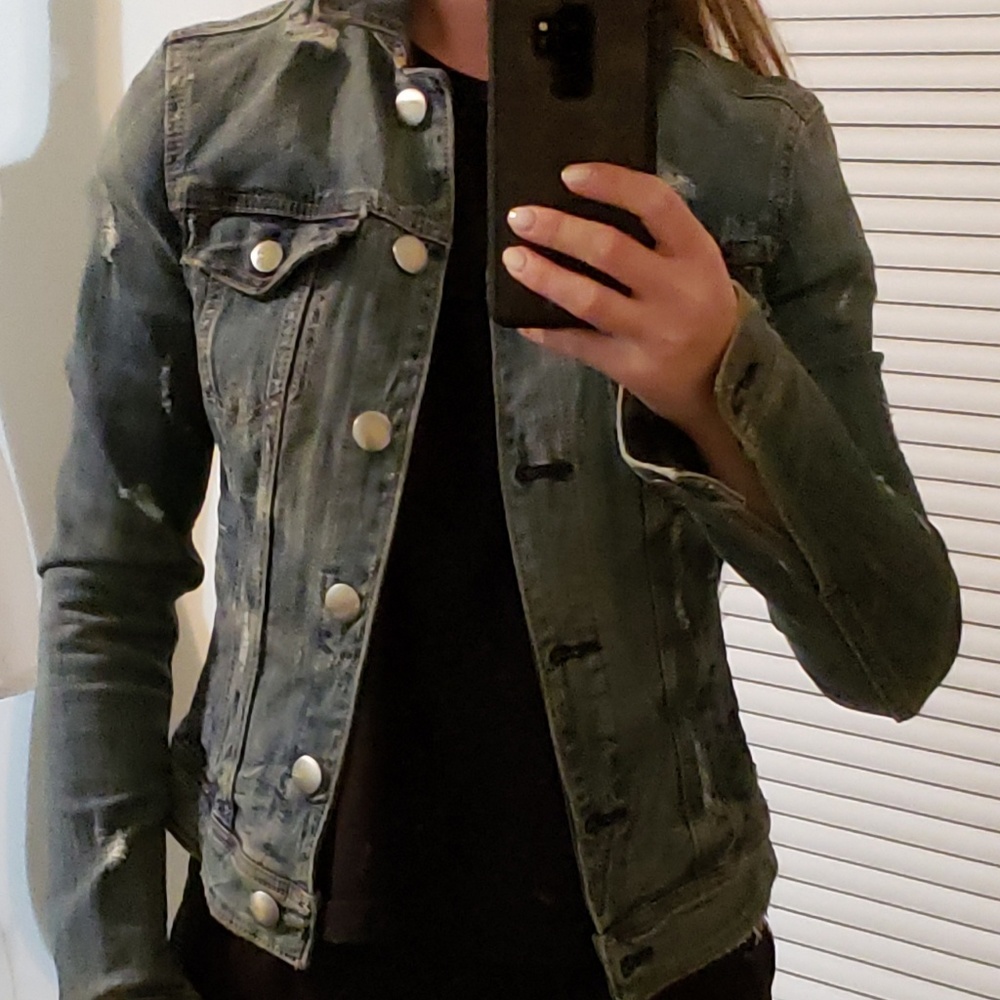 American Eagle jacket size XS stretchable